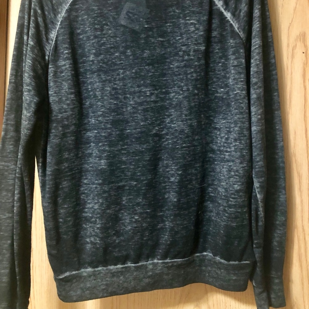 Little Mermaid ladies long sleeve shirt, size M - Picture 5 of 6